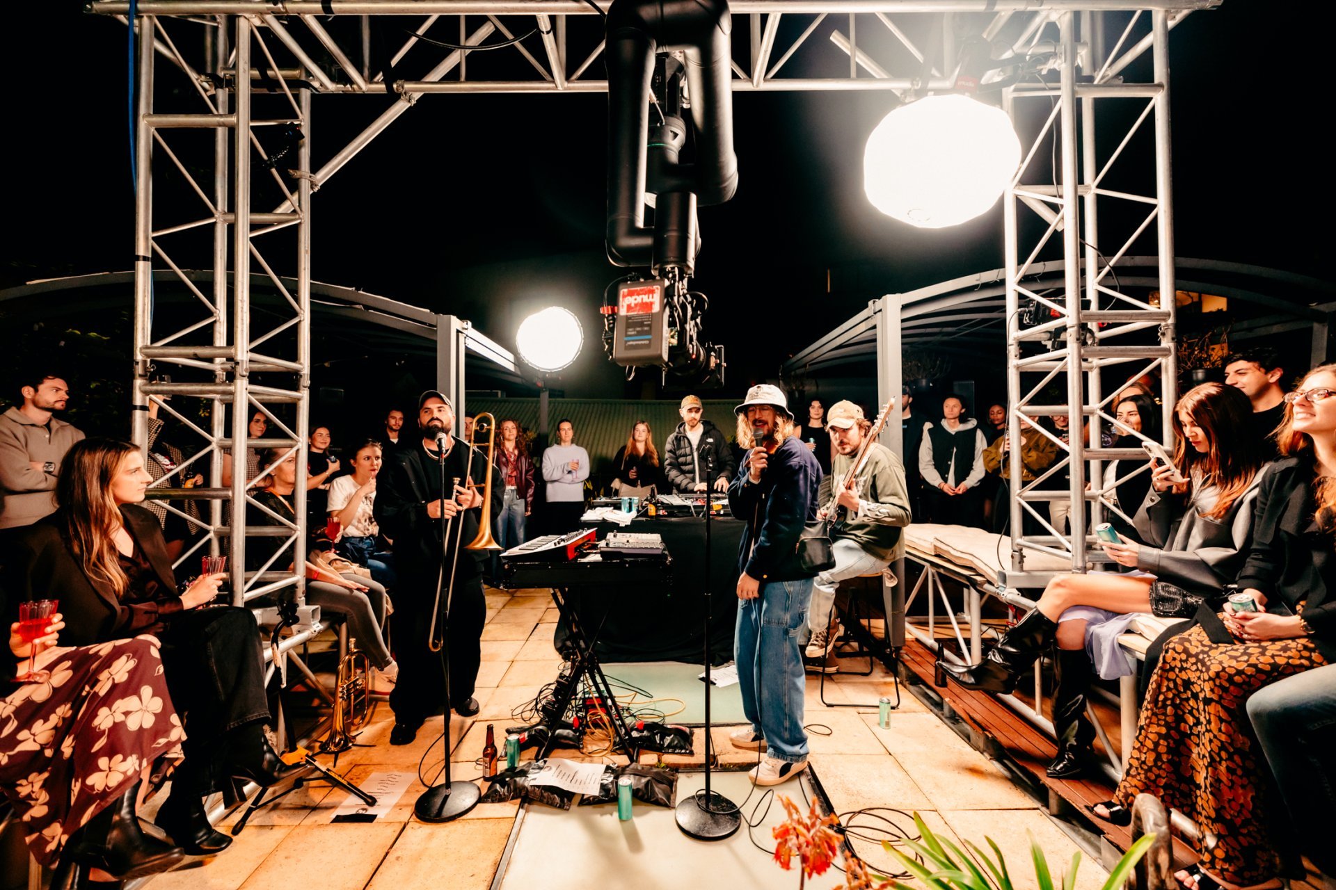 mood on the roof live show @ glebe, sydney – 18.06.26 – @jessgleeson-5669